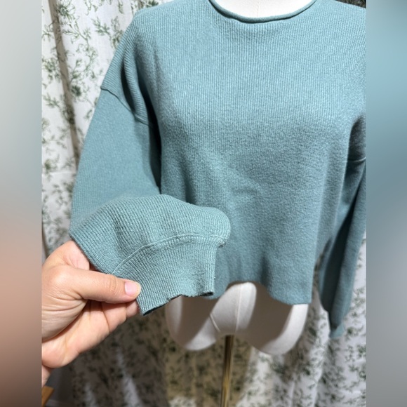 Sky and sparrow top - Picture 3 of 5